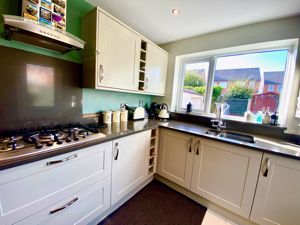 Living Kitchen- click for photo gallery